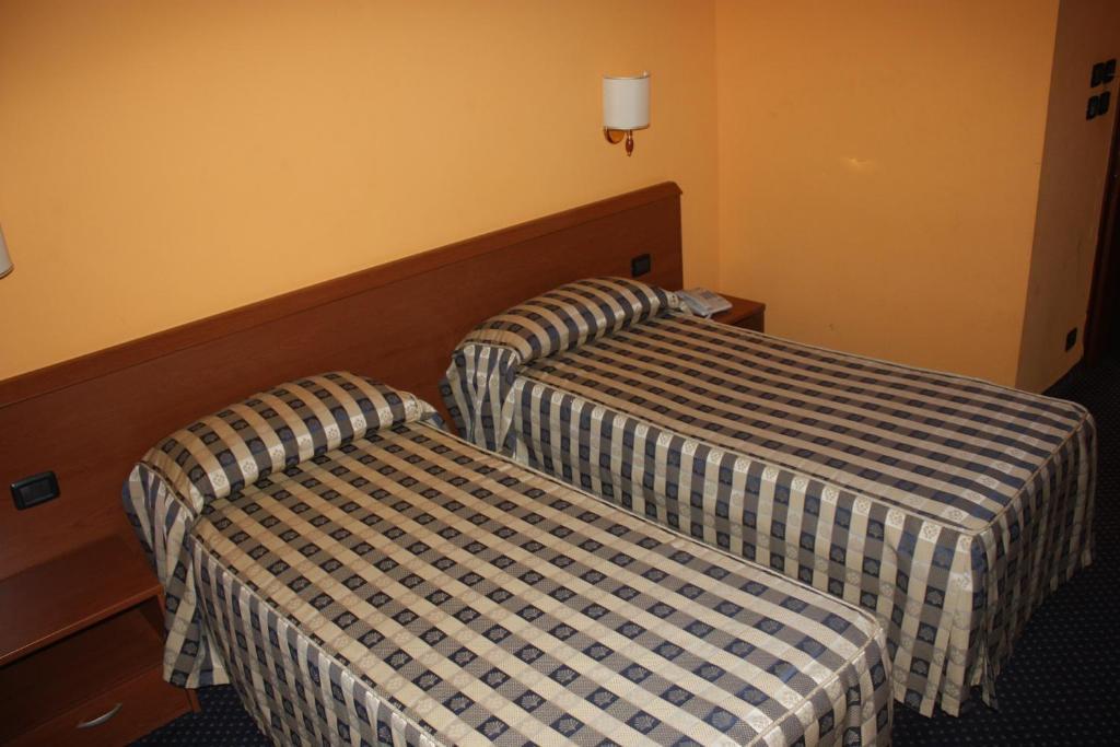 Hotel Tre Denti Cantalupa Kültér fotó
